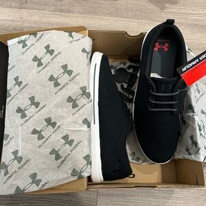 Under Armour Mens Black Street encounter 4 CNV